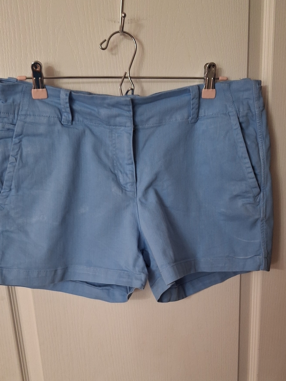Vineyard Vines Women’s Light Blue Chino Shorts